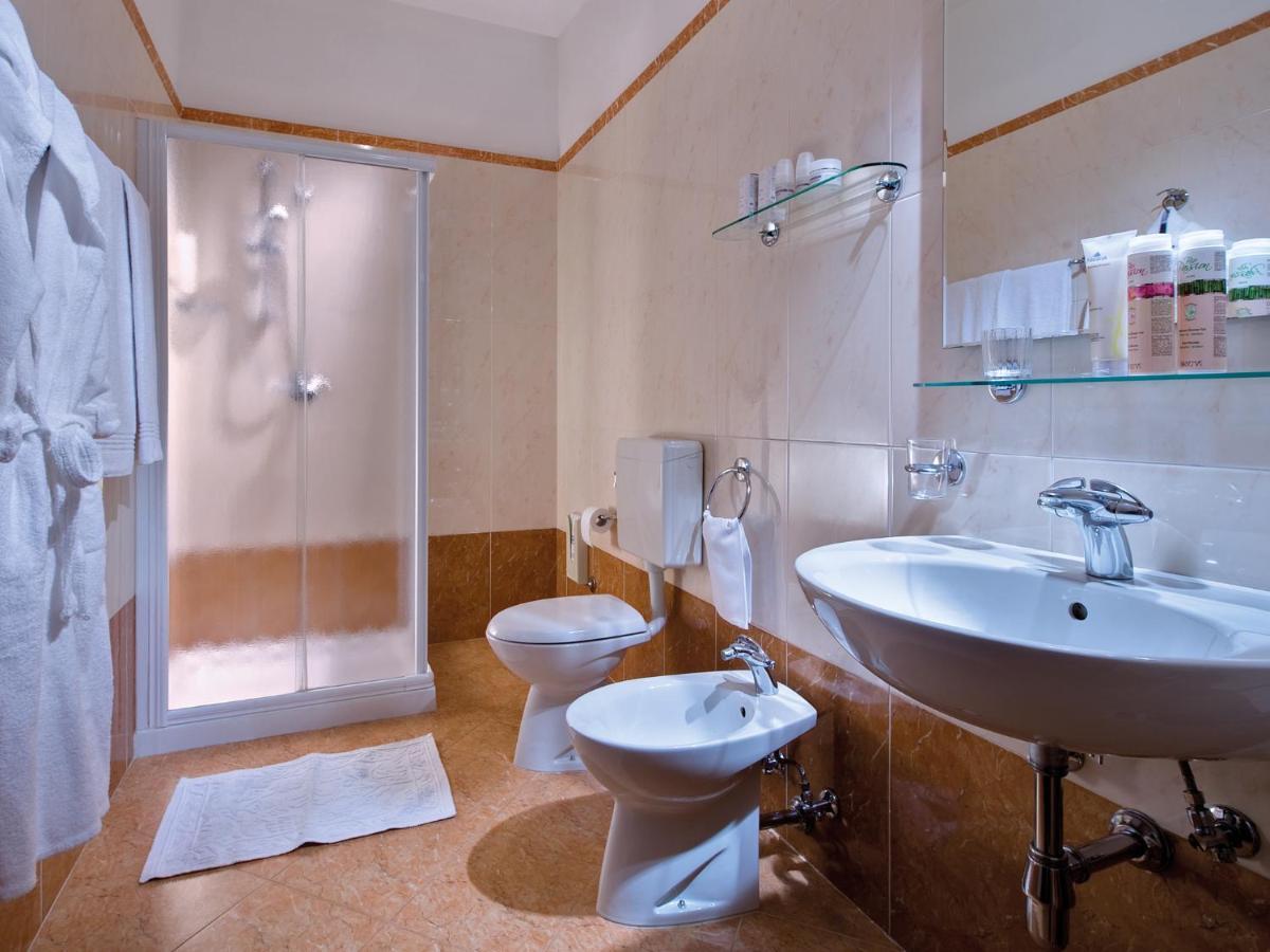 Hotel Terme Marco Polo Montegrotto Terme Eksteriør billede